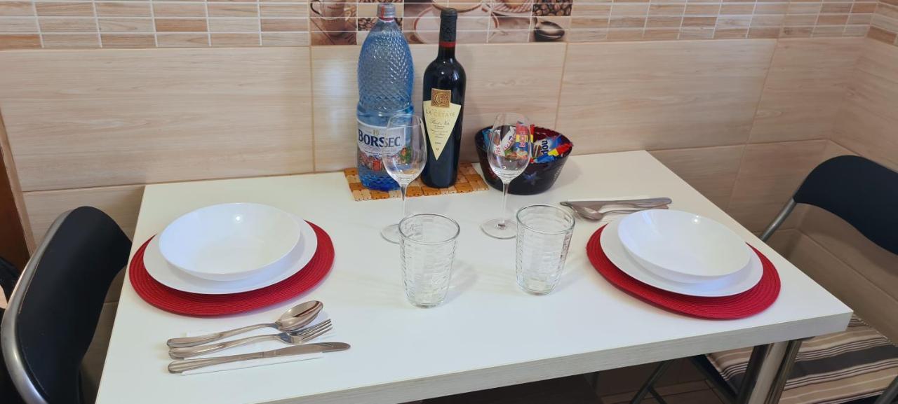 Perfect View Apartament 2 Rooms Self Check-In Bucureşti Exterior foto